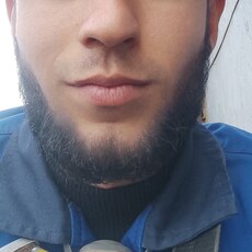 Владлен, 24, Дубовка