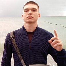 Ден, 20, Чёрмоз