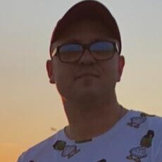 Витя, 34, Алагир