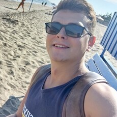Гриша, 29, Мезень