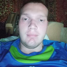 Семён, 25, Новомосковск