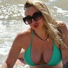 Алёна, 32, Суджа