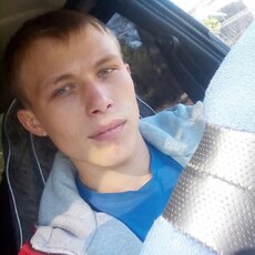 Юрий, 27, Красный Кут