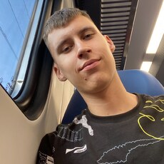 Боря, 20, Высоковск