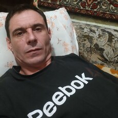 Лев, 39, Снежное