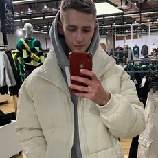 Рома, 23, Челябинск