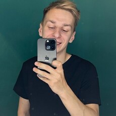 Виктор, 23, Ревда