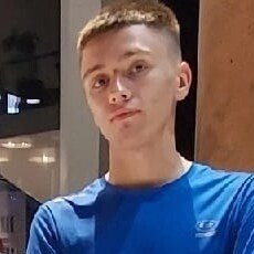 Василий, 21, Усть-Лабинск