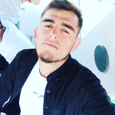 Лаврентий, 22, Краснознаменск (Московская область)