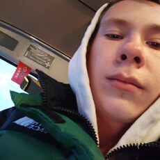 Виталий, 20, Духовщина