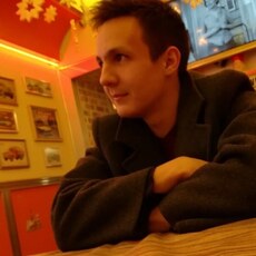 Михаил, 26, Бобров
