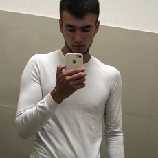 Адриан, 20, Бежецк