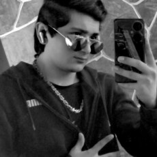 Сеня, 21, Циолковский