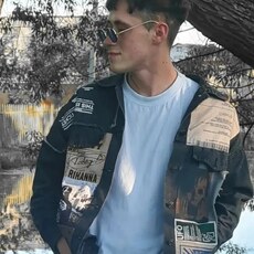 Георгий, 26, Сасово