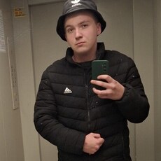 Оскар, 20, Тотьма