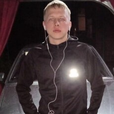 Саша, 20, Пугачёв
