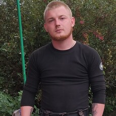 Роман, 21, Серафимович