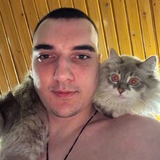 Никон, 21, Темников