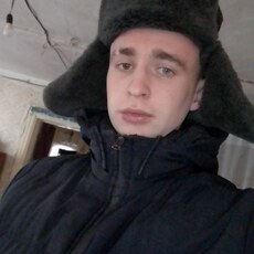 Кузьма, 24, Болохово