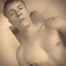 Евгений, 26, Червонопартизанск