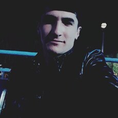 Саша, 27, Новоульяновск