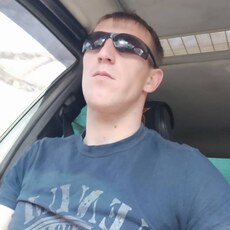 Артём, 35, Червонопартизанск