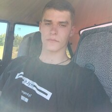 Михаил, 19, Хабаровск
