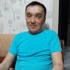 Арсений, 46, Олёкминск