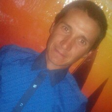 Илья, 33, Плёс