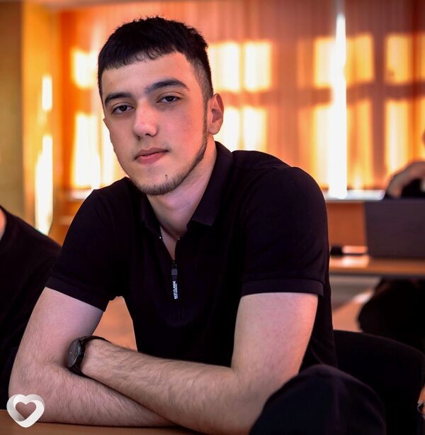 Главное фото