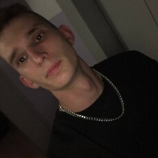 Степан, 21, Артёмовск (Красноярский край)