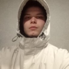 Кирилл, 20, Будённовск