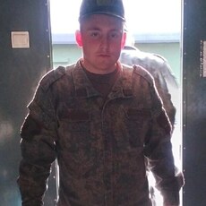 Денис, 23, Украинск