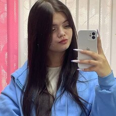 Анна, 25, Днепрорудный