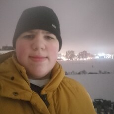 Никон, 20, Коряжма