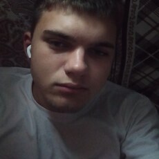 Борис, 20, Усинск