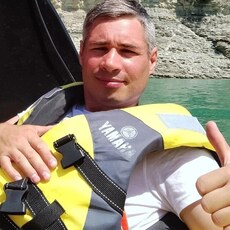 Толя, 39, Дегтярск
