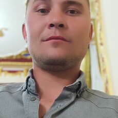 Артём, 28, Гремячинск