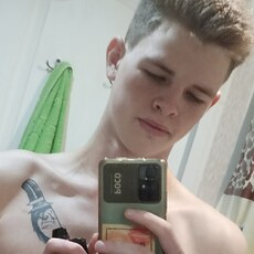 Тарас, 22, Тавда