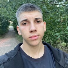 Захар, 22, Кемь