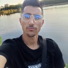 Захар, 27, Васильевка