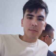 Вячеслав, 29, Алатырь