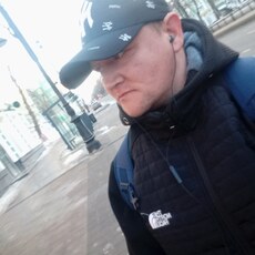Вадим, 39, Нея