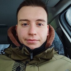 Кузьма, 24, Кировск (Ленинградская область)