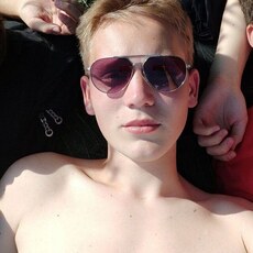 Кир, 20, Протвино