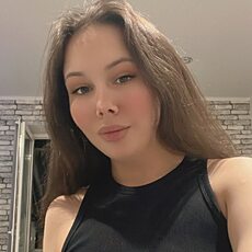 Эвелина, 23, Называевск