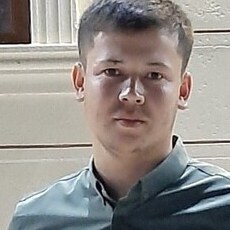 Захар, 29, Калининск