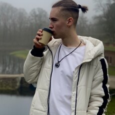 Паша, 22, Курчалой