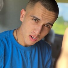 Евгений, 21, Сысерть