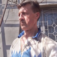 Женя, 51, Новосиль